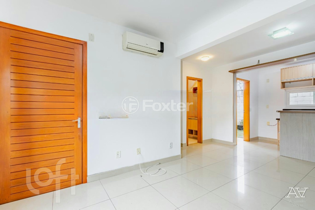 Casa de Condomínio à venda com 3 quartos, 88m² - Foto 1