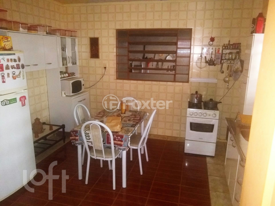 Casa à venda com 3 quartos, 159m² - Foto 4