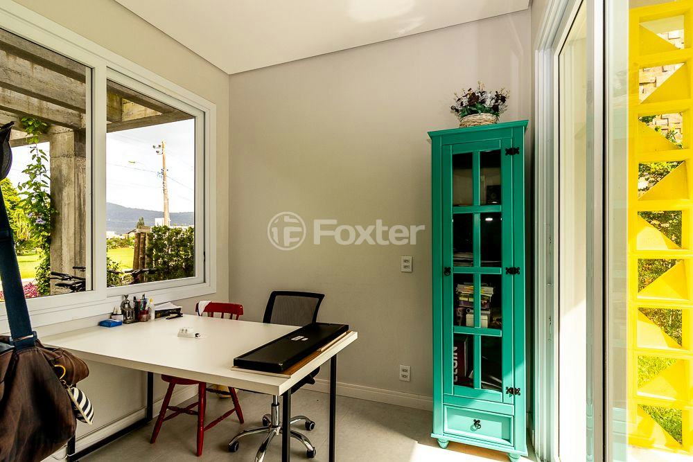 Casa de Condomínio à venda com 3 quartos, 175m² - Foto 6
