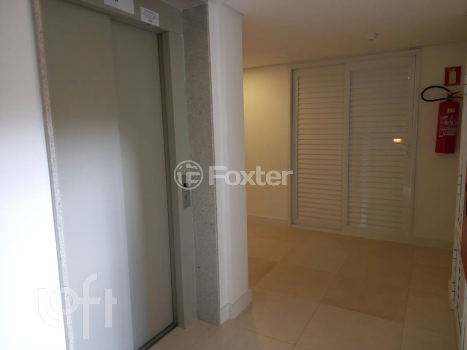 Apartamento à venda com 2 quartos, 71m² - Foto 16