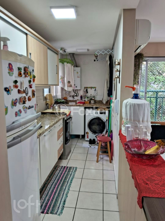 Apartamento à venda com 2 quartos, 68m² - Foto 7
