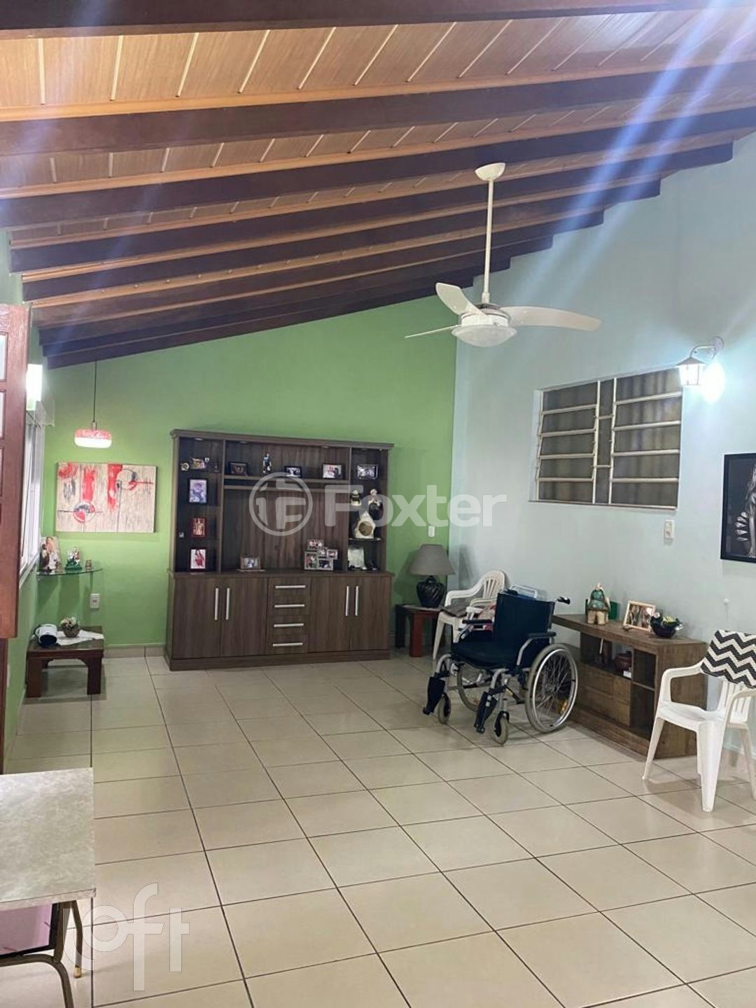 Casa à venda com 4 quartos, 200m² - Foto 5