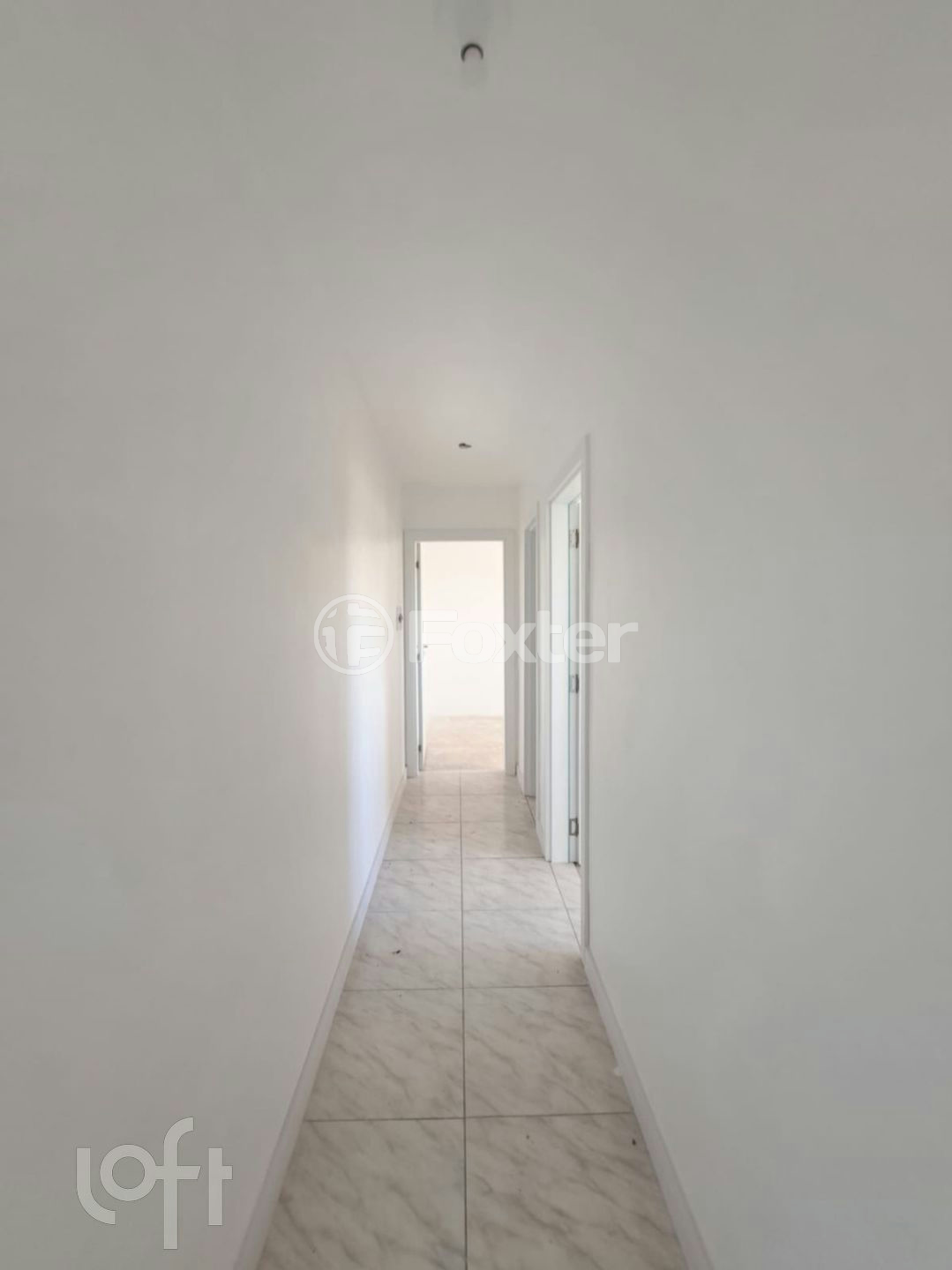 Apartamento à venda com 2 quartos, 80m² - Foto 4
