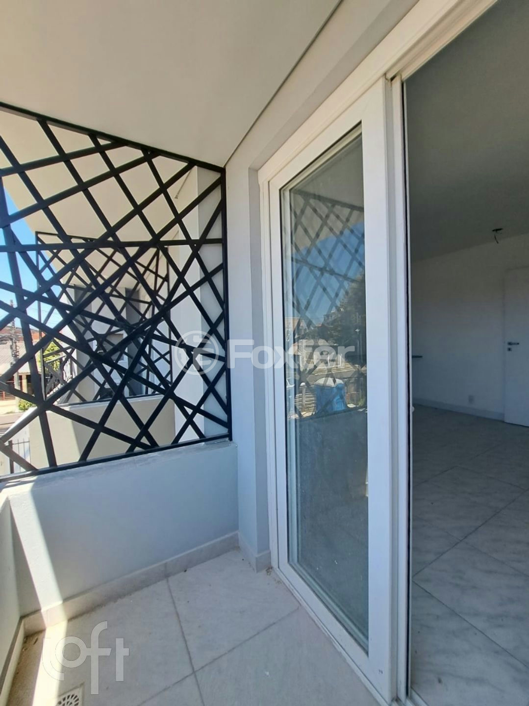 Apartamento à venda com 2 quartos, 80m² - Foto 2