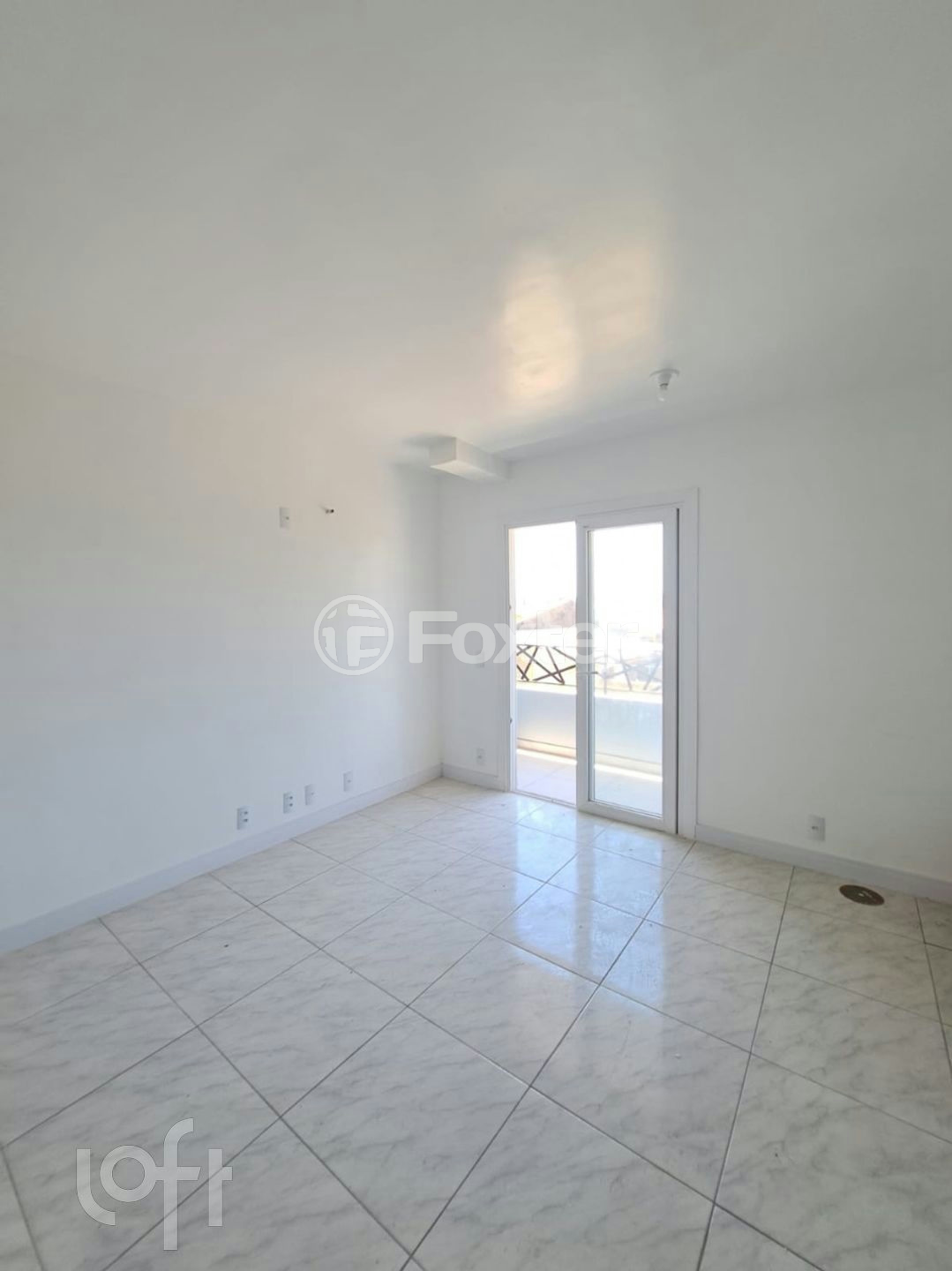 Apartamento à venda com 2 quartos, 80m² - Foto 3