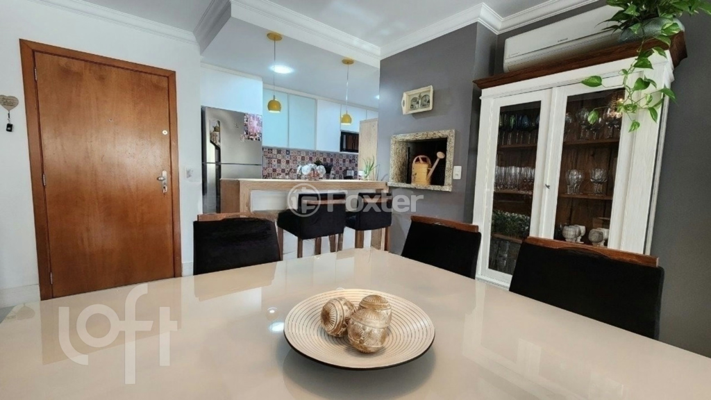 Apartamento à venda com 2 quartos, 76m² - Foto 3