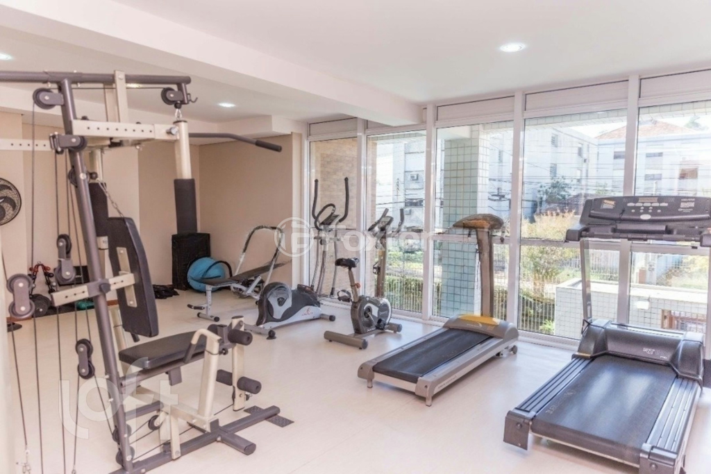 Apartamento à venda com 2 quartos, 76m² - Foto 13