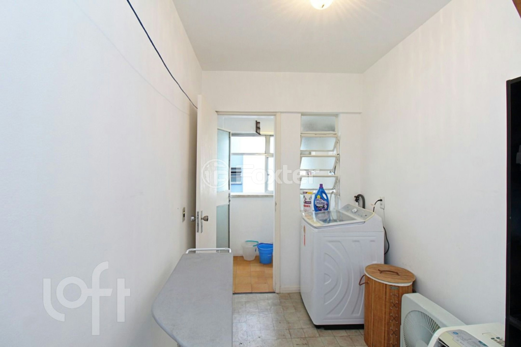 Apartamento à venda com 2 quartos, 70m² - Foto 9