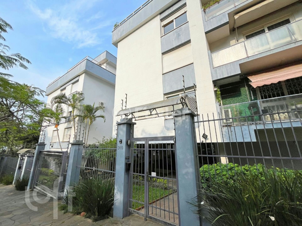 Apartamento à venda com 2 quartos, 70m² - Foto 15