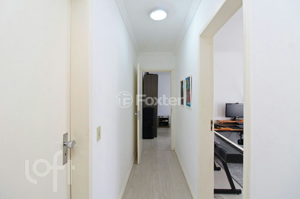 Apartamento à venda com 2 quartos, 70m² - Foto 12