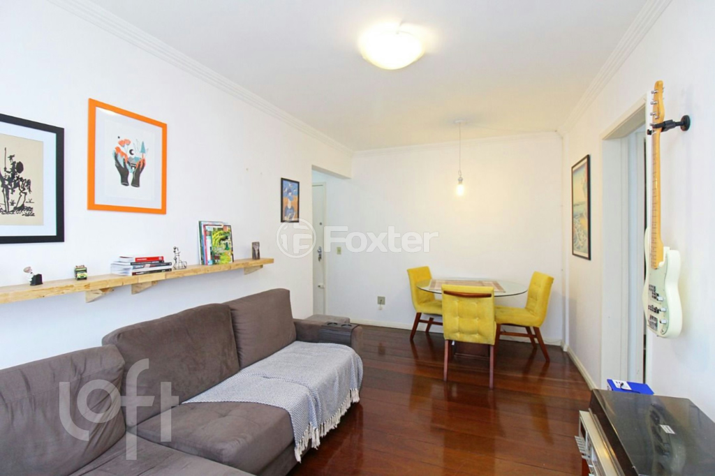 Apartamento à venda com 2 quartos, 70m² - Foto 3