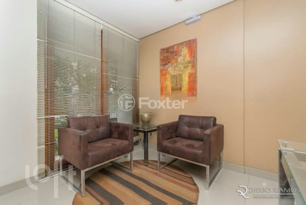 Apartamento à venda com 2 quartos, 70m² - Foto 18