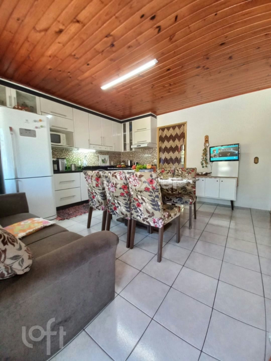Casa à venda com 3 quartos, 102m² - Foto 11