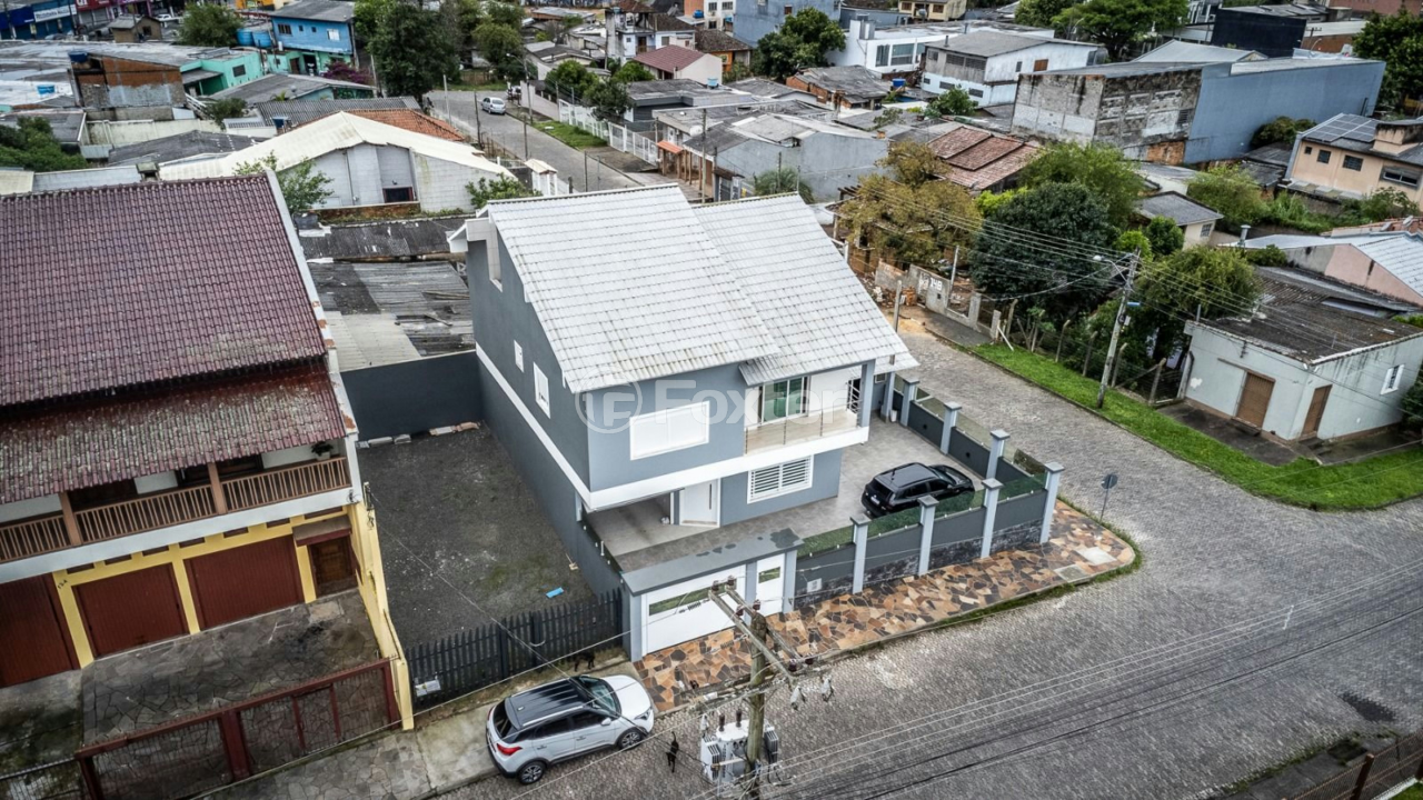 Casa à venda com 3 quartos, 120m² - Foto 32