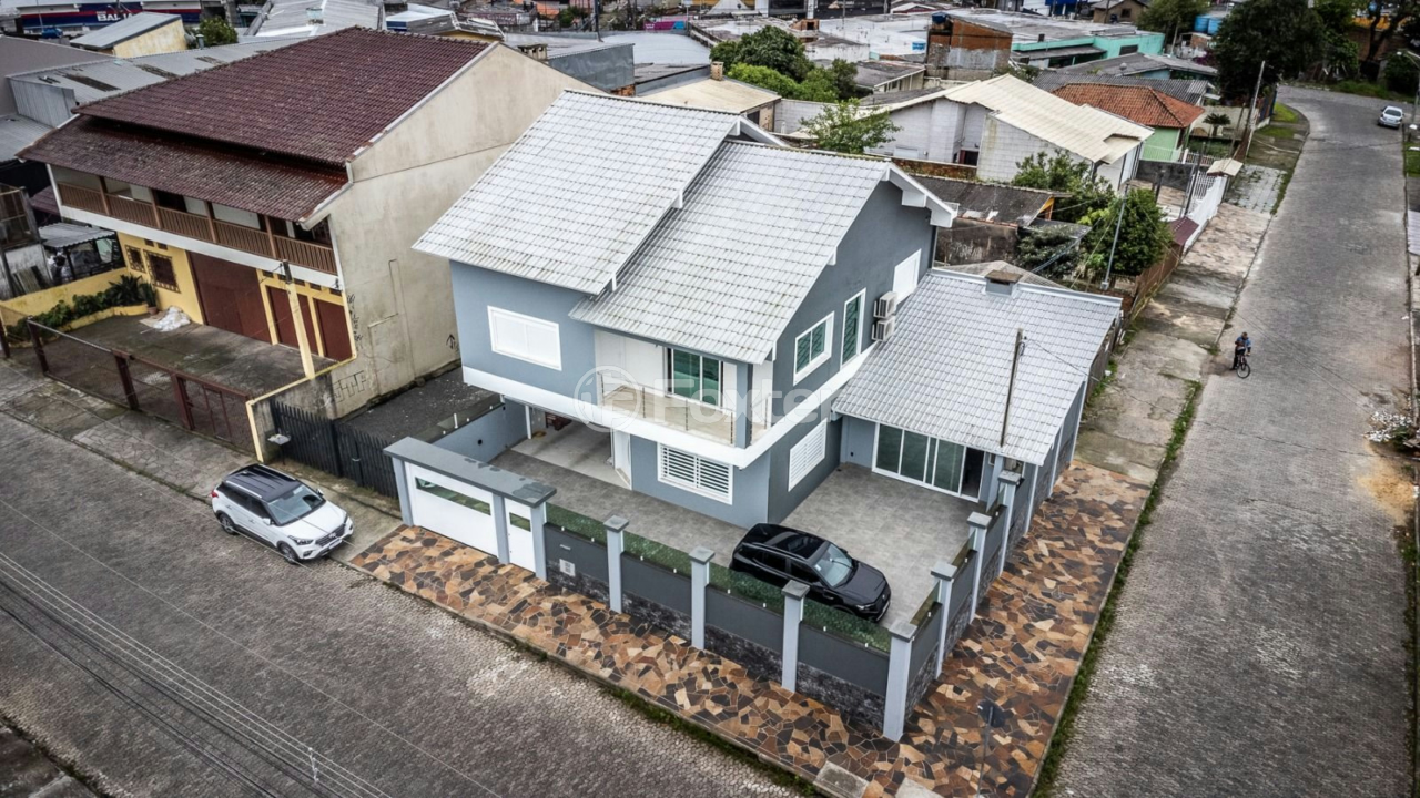 Casa à venda com 3 quartos, 120m² - Foto 33