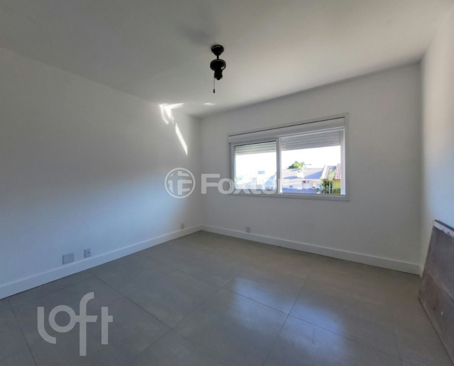 Casa à venda com 2 quartos, 90m² - Foto 12