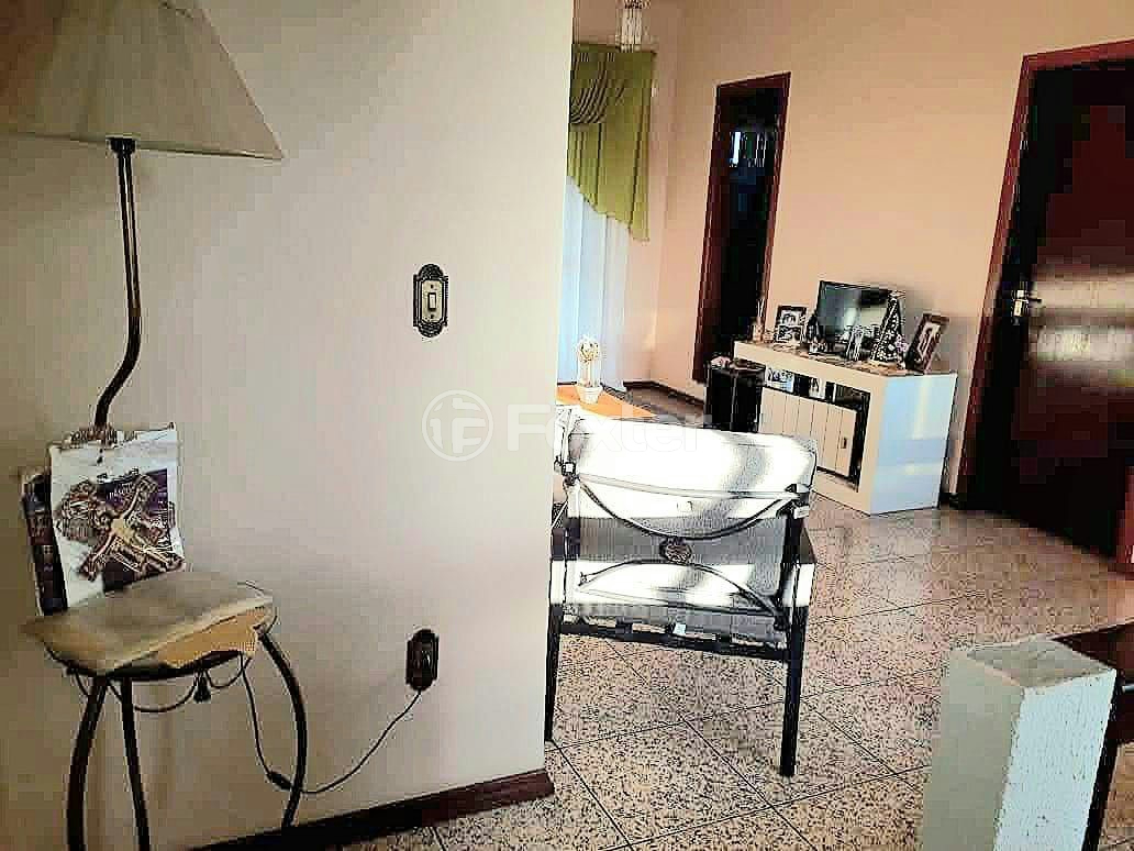 Casa à venda com 3 quartos, 303m² - Foto 20