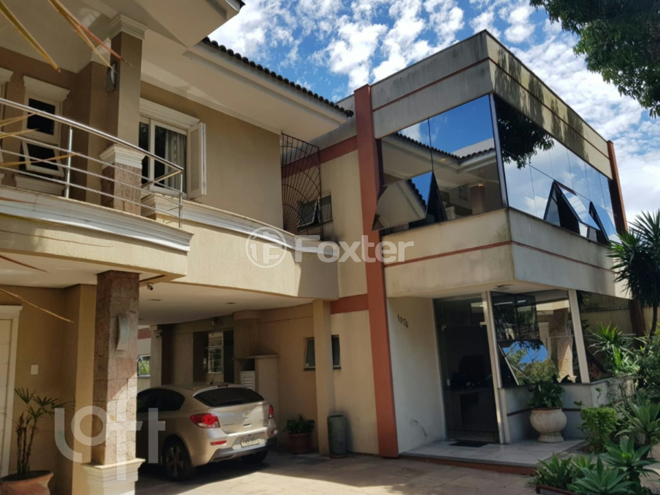 Casa à venda com 2 quartos, 565m² - Foto 1