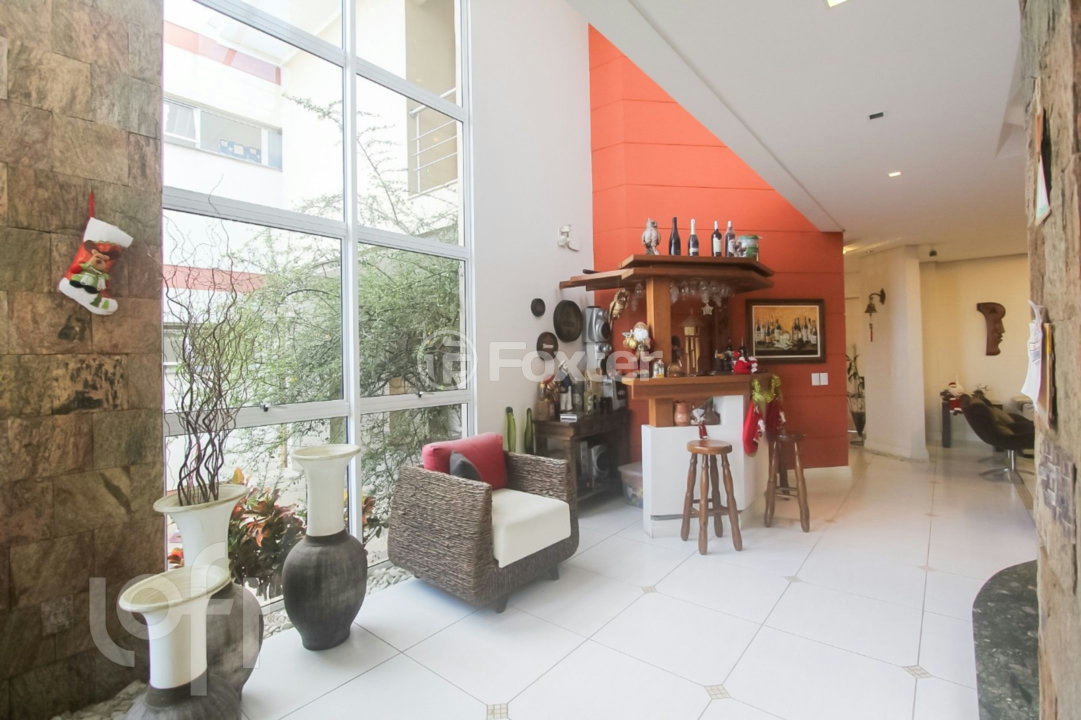 Casa à venda com 2 quartos, 565m² - Foto 7