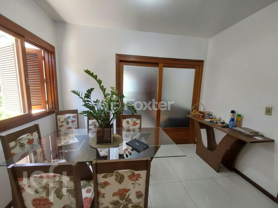 Casa à venda com 3 quartos, 196m² - Foto 3