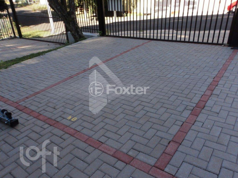 Apartamento à venda com 2 quartos, 65m² - Foto 11