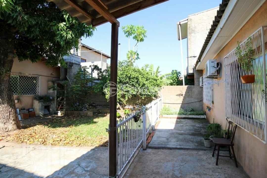 Casa à venda com 3 quartos, 184m² - Foto 35