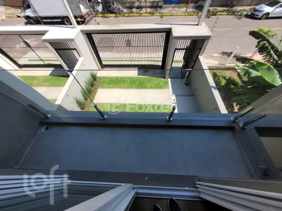 Casa à venda com 3 quartos, 145m² - Foto 4
