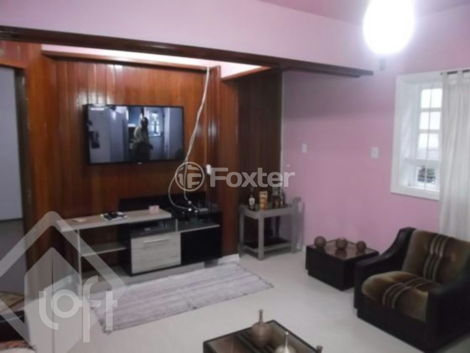 Casa à venda com 3 quartos, 143m² - Foto 1