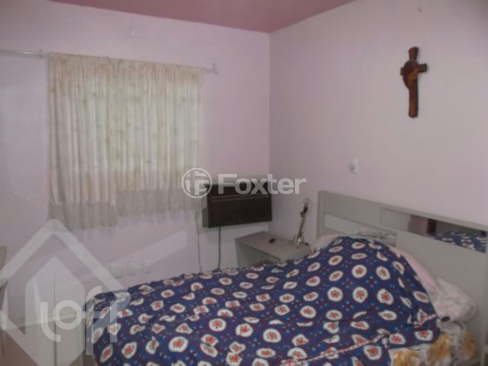 Casa à venda com 3 quartos, 143m² - Foto 3