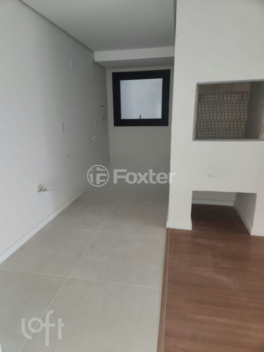Apartamento à venda com 2 quartos, 79m² - Foto 1