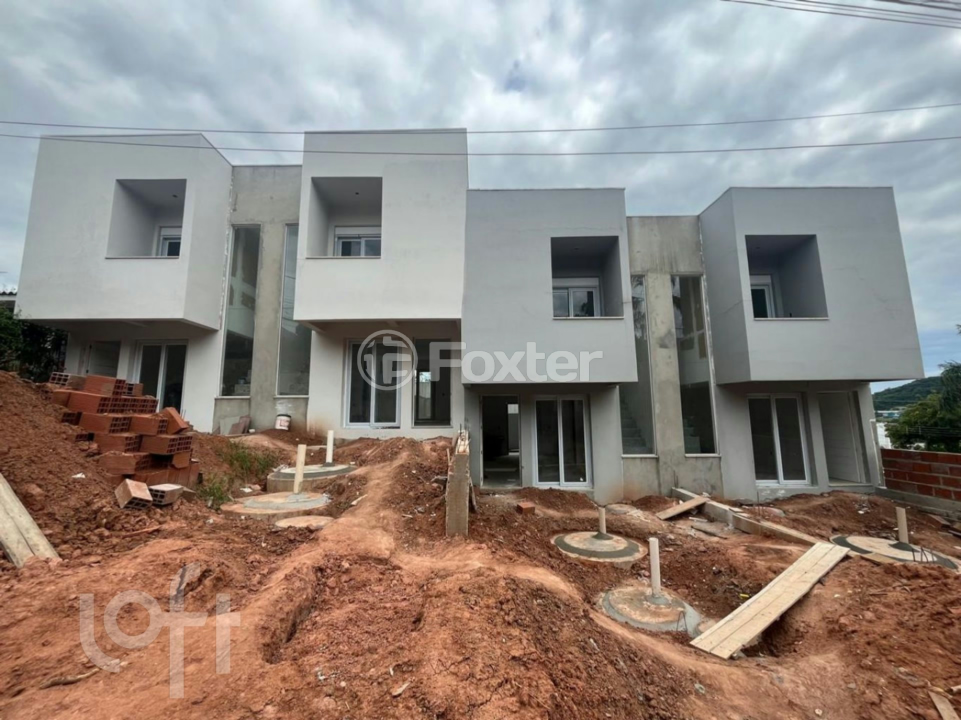 Casa à venda com 2 quartos, 69m² - Foto 3