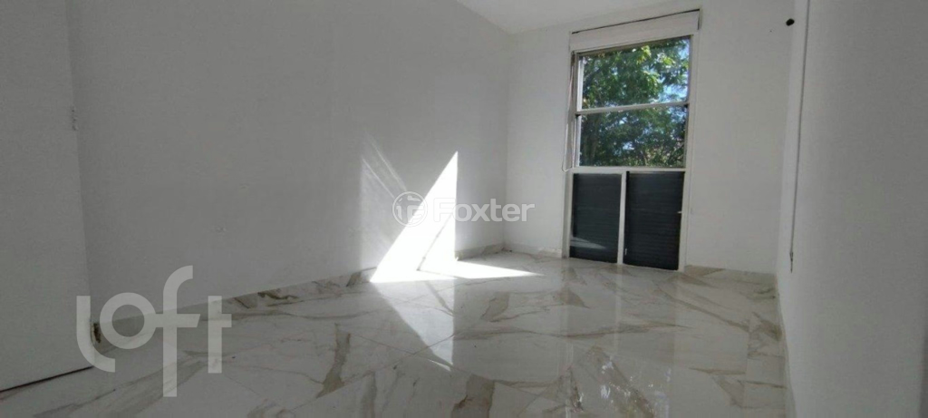 Apartamento à venda com 2 quartos, 58m² - Foto 1