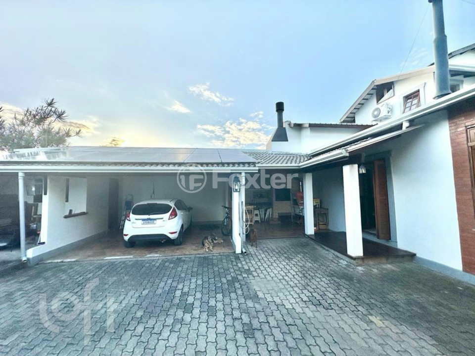 Casa à venda com 4 quartos, 346m² - Foto 16