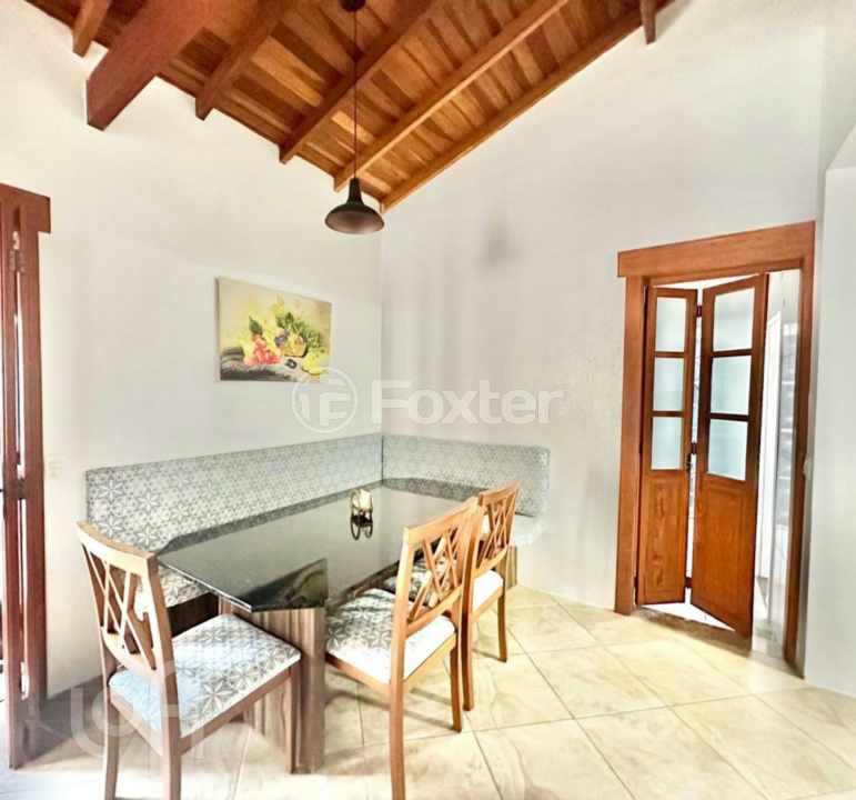 Casa à venda com 4 quartos, 346m² - Foto 3