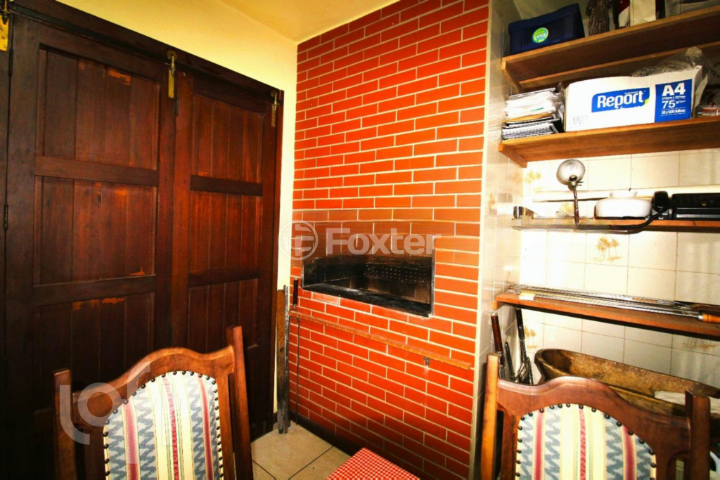 Casa à venda com 3 quartos, 234m² - Foto 12