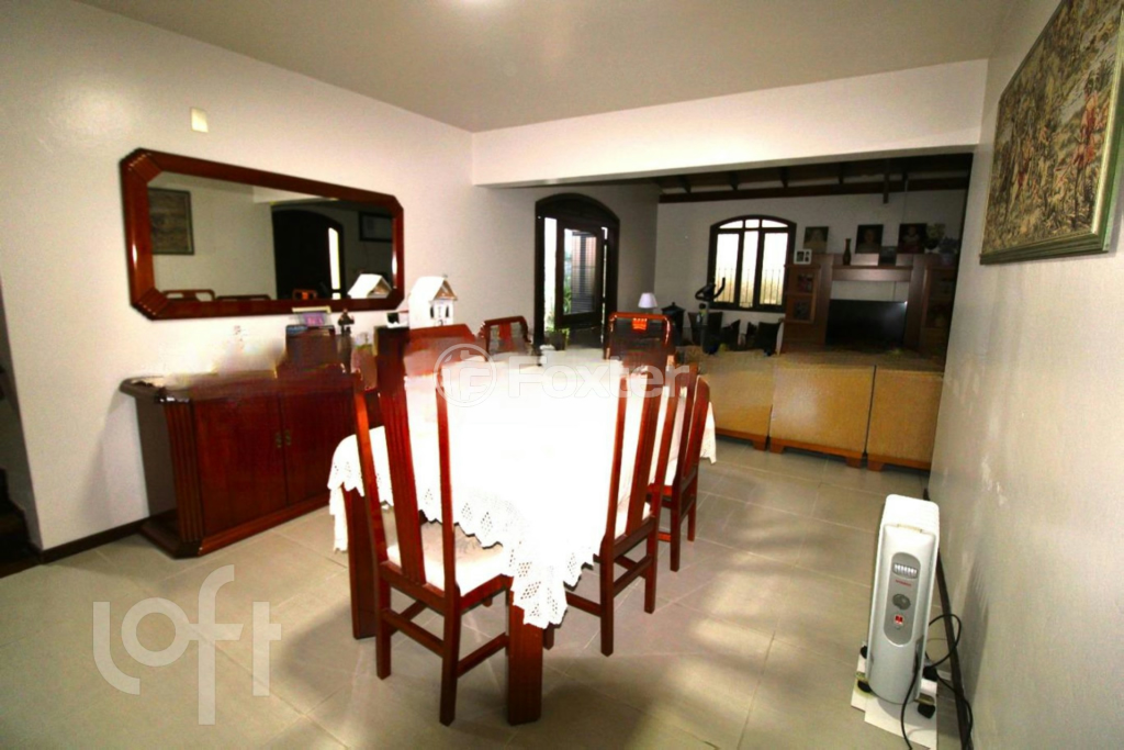 Casa à venda com 3 quartos, 234m² - Foto 6