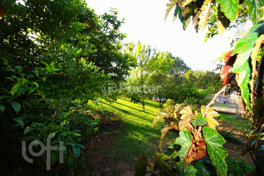 Casa à venda com 3 quartos, 234m² - Foto 14