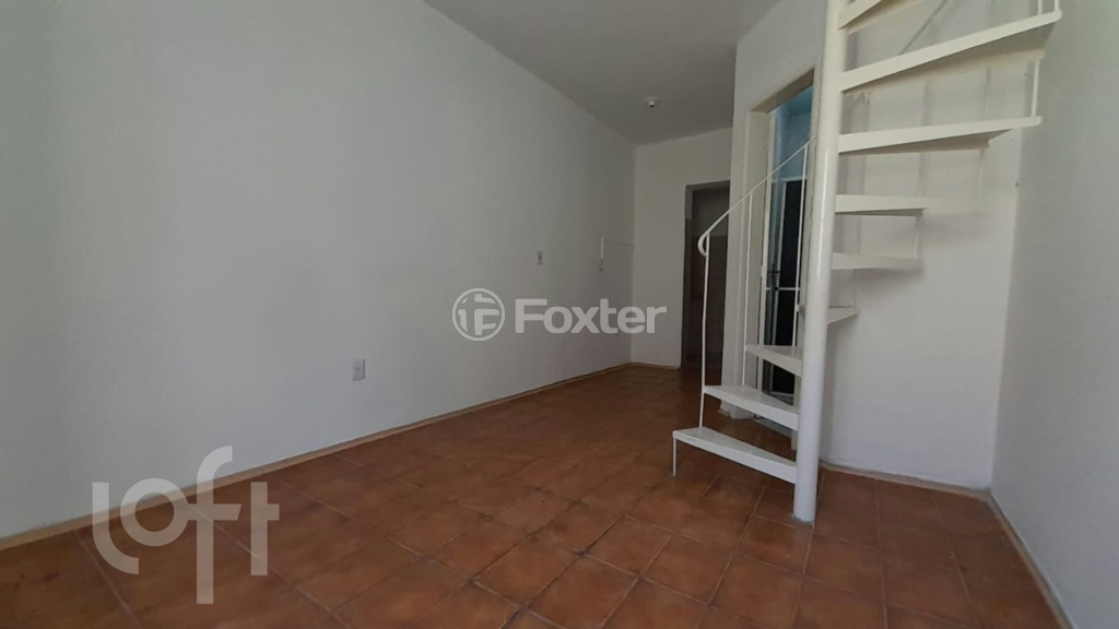 Casa de Condomínio à venda com 1 quarto, 41m² - Foto 1