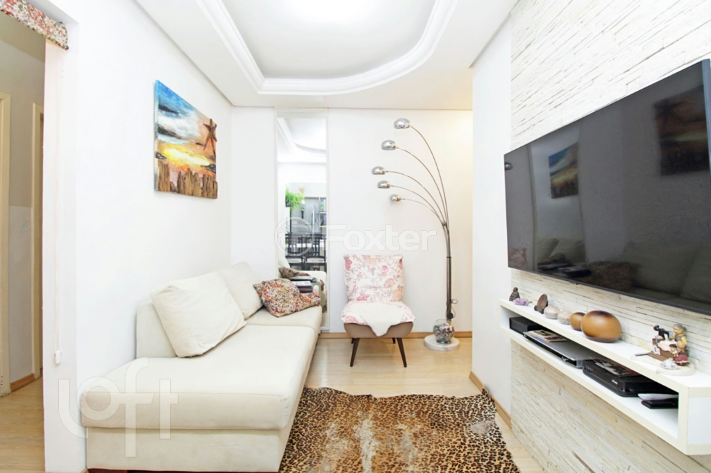 Apartamento à venda com 3 quartos, 77m² - Foto 2