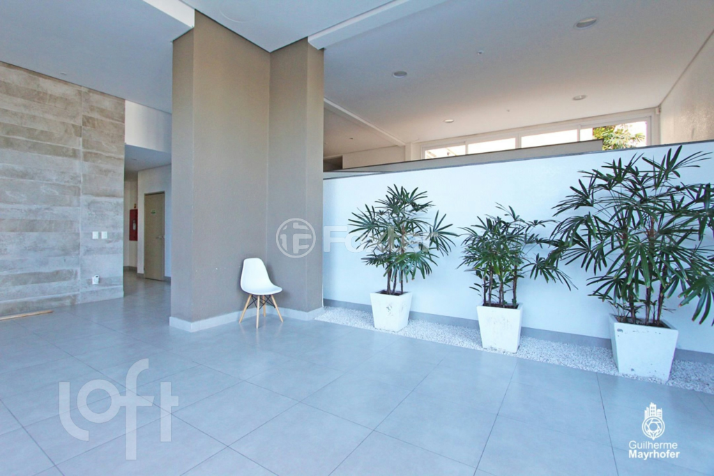 Apartamento à venda com 2 quartos, 95m² - Foto 32