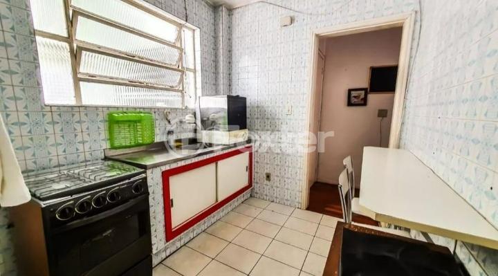 Apartamento à venda com 2 quartos, 67m² - Foto 11