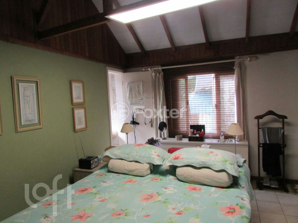 Casa à venda com 3 quartos, 156m² - Foto 9