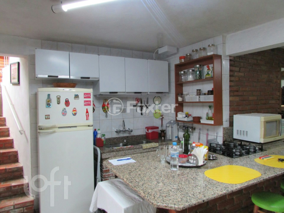 Casa à venda com 3 quartos, 156m² - Foto 2