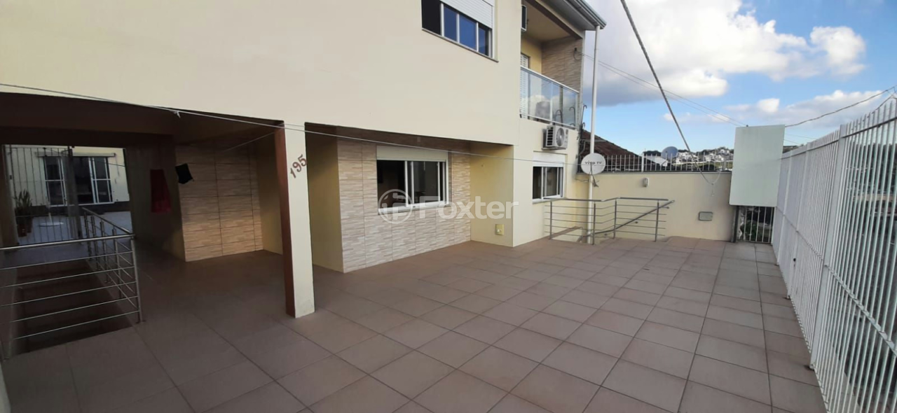 Casa à venda com 5 quartos, 328m² - Foto 10