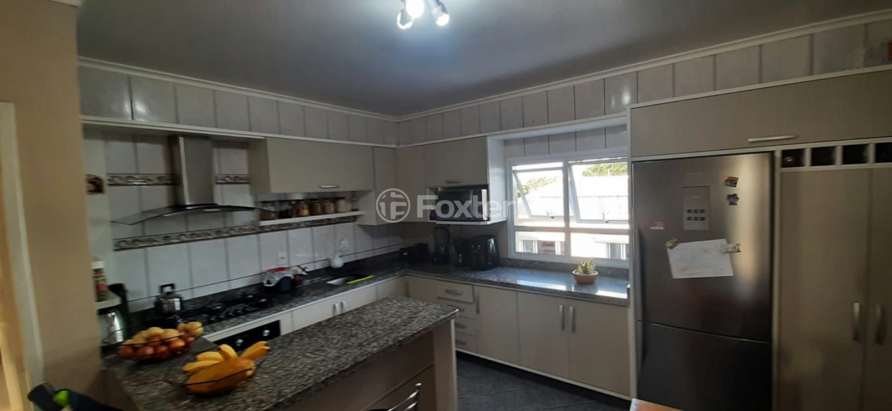 Casa à venda com 5 quartos, 328m² - Foto 17