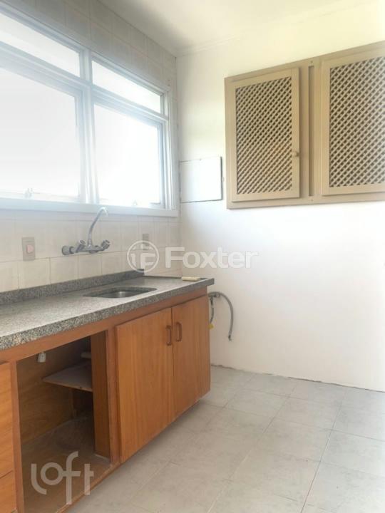 Cobertura à venda com 2 quartos, 111m² - Foto 2