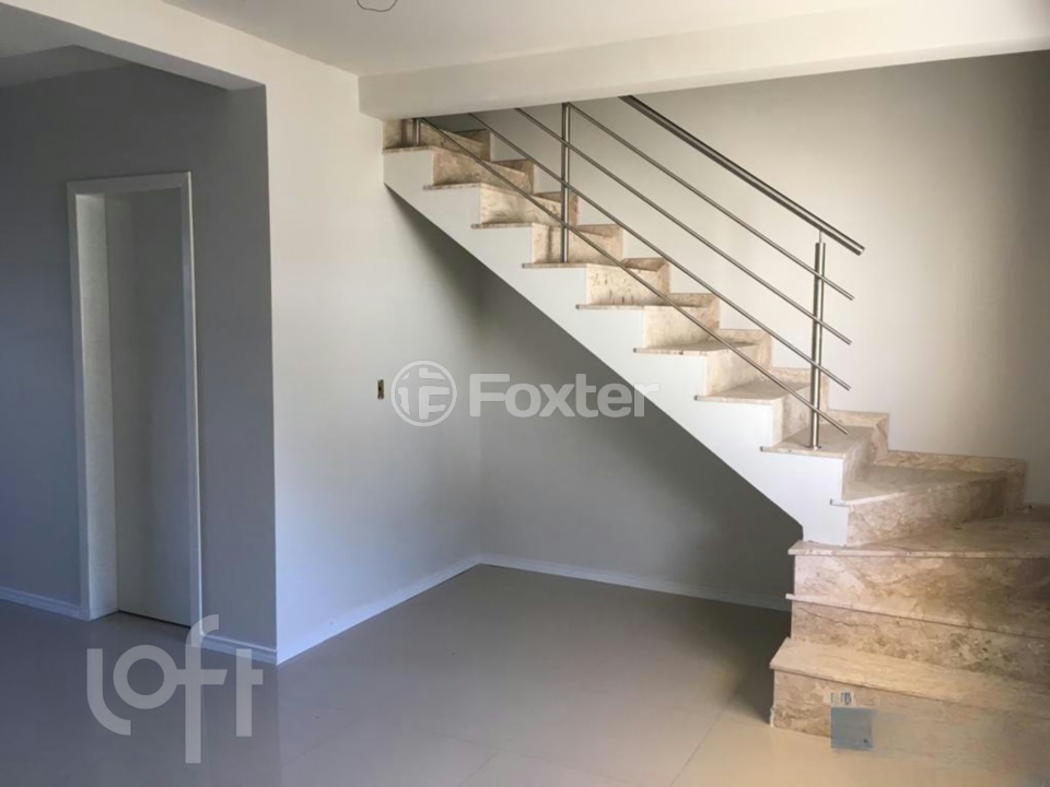 Casa à venda com 3 quartos, 105m² - Foto 11