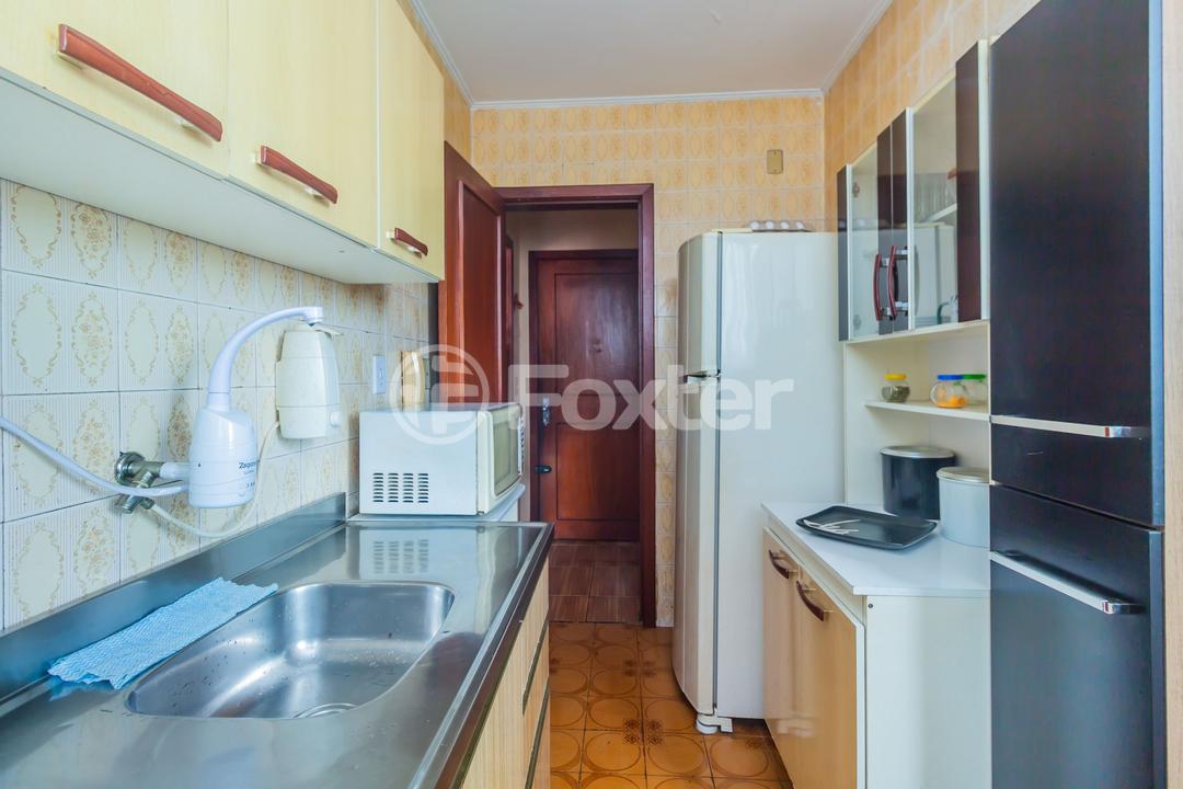 Apartamento à venda com 2 quartos, 75m² - Foto 17