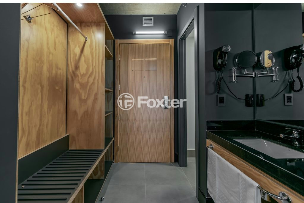 Depósito-Galpão-Armazém à venda com 1 quarto, 23m² - Foto 1