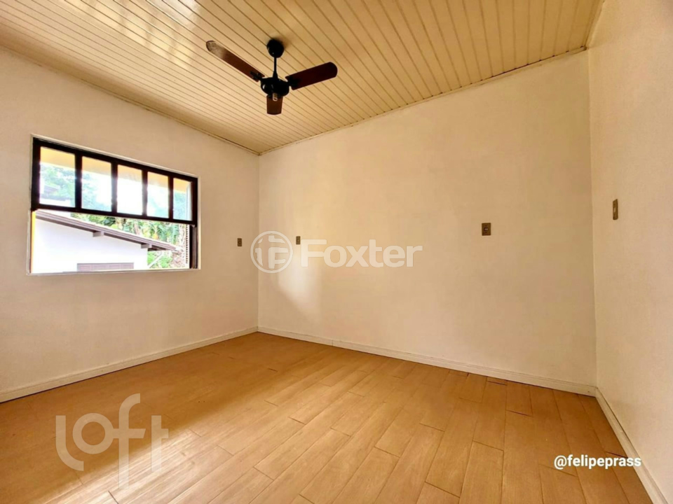 Casa à venda com 3 quartos, 213m² - Foto 19